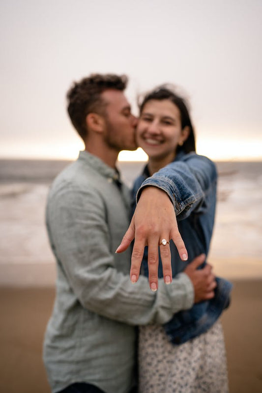 The Sparkling Choice: Why Moissanite Makes a Perfect Engagement Ring